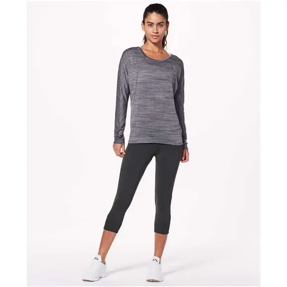 Lululemon Set to Sweat Long Sleeve Heathered Gray Top Relaxed Fit Size Medium - Picture 2 of 10